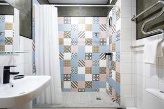 Гостевой дом Южная Дача Геленджик Двухместный номер эконом с 1 кроватью или 2 отдельными кроватями-15